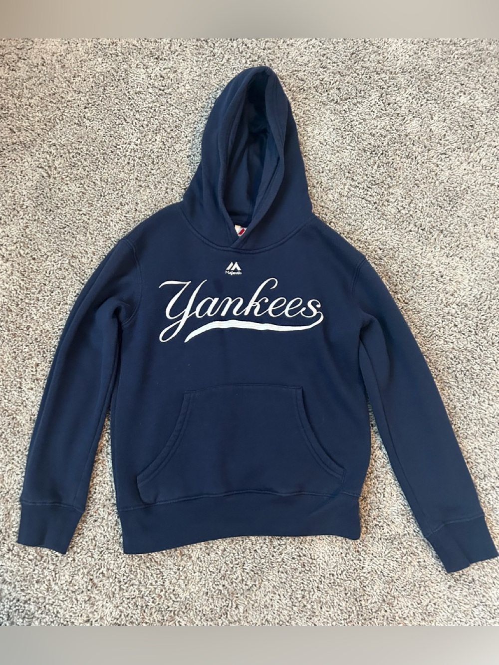 Majestic Navy Yankees Pullover Hoodie kids. (Unisex- for a boy or a girl)